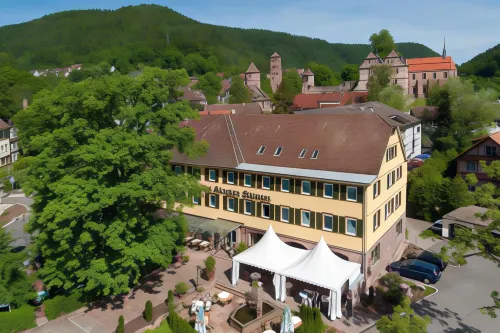 Hotel Kloster Hirsau فنادق في Bad Liebenzell