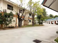 Fa Prao Fon Hotel Hotel in zona Wat Lam Choeng Krai