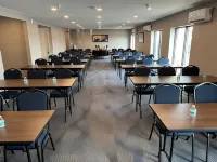 La Quinta Inn & Suites by Wyndham Nashville Airport