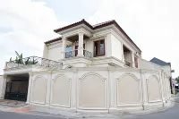 Villa Casa Baiti Syariah Malioboro Tegalrejo 호텔