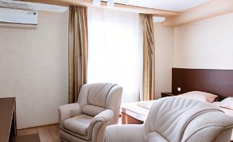 Loza Hotel