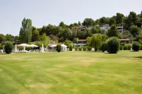 Skiathos Holidays Suites & Villas