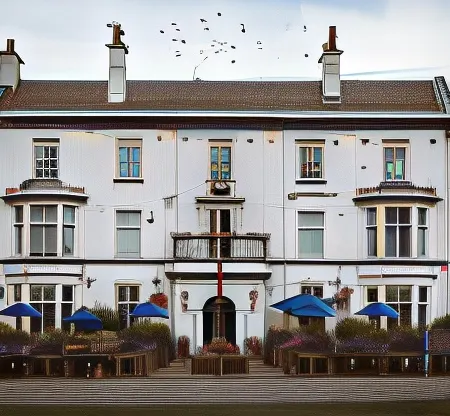 The Queens Hotel