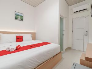 RedDoorz near Jalan Majapahit Lubuk Linggau