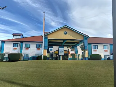 Tropicana Inn and Suites Hotel a Dallas