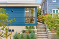 Meleys' Crimson Keep: Driftmark's Suite Hotels in 