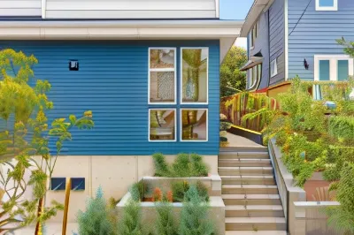 Meleys' Crimson Keep: Driftmark's Suite Hotels in 