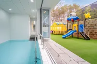 Daebudo Navey Pool Villa