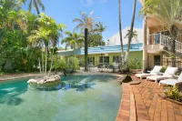 Hotel Tropiq - piscina