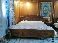 Jacqueline Houseboat
