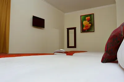 Bantal Guling Trans Hotel di Babakan Sari