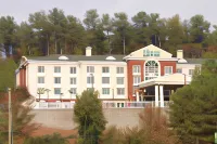Holiday Inn Express & Suites Birmingham-Irondale (East) Hotels in Birmingham