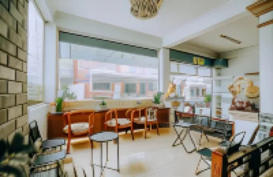 Pearl Wealth Dalat Hotel