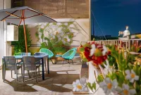 Il Garbino Suite and Apartment