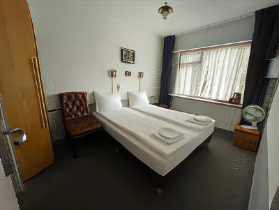 Amadeus Hotel Hotels in Overveen