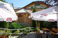 Pensjonat Beskidzki Hotels near Bielsko-Bialski Ośrodek Rekreacyjno-Narciarski „Dębowiec”