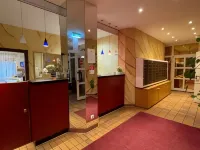 Hotel Gästehaus Forum am Westkreuz Hotel dekat Stasiun Kereta Muenchen-Pasing