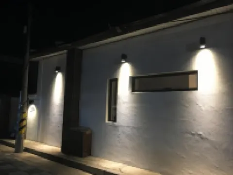 Hwadam Inn
