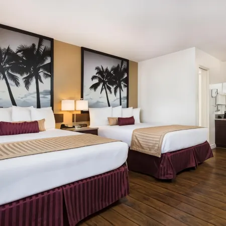 Kings Inn Anaheim at the Park & Convention Center