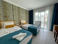 Rebin Beach Hotel Hotel di Karagedik Mahallesi