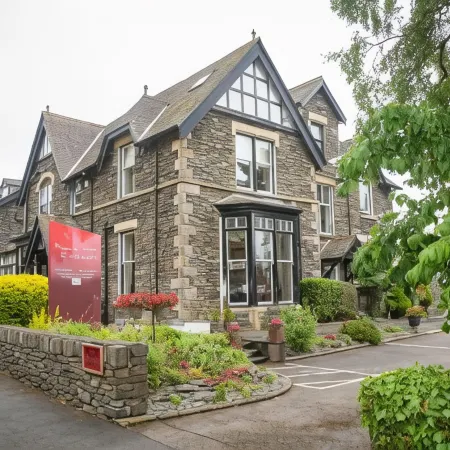 Beaumont Windermere - Adults-Only Boutique Guest House- Free Parking & Wellness Access