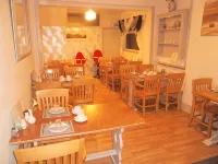 The Withnell Hotel - Bed and Breakfasts
