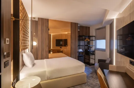 Nobel Design Hotel 共和国広場周辺のホテル