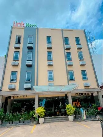 Link Hotel Отели рядом с достопримечательностью «Kumala Shipyard»