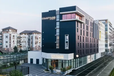 Courtyard Paris Creteil Hotels in Créteil
