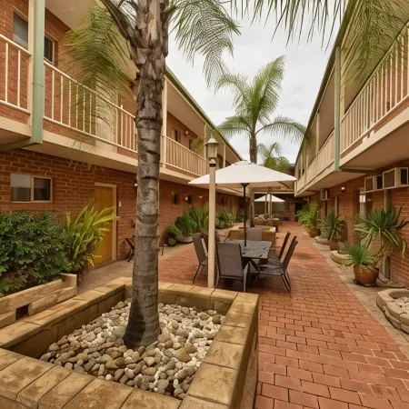 Central Yarrawonga Motor Inn