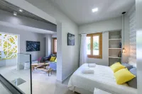 Candia Suites & Rooms