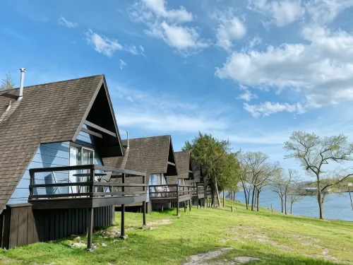 Calm Waters Resort - Pet friendly