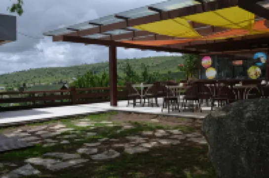 蒙特卡斯特羅飯店 住宿飯店