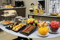 SuMa Recoleta Hotel - sarapan