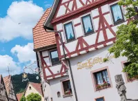 Landhotel Löwen Hôtels à : Karlstadt sur le Main