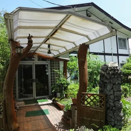 Inn Fujitomita