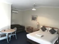 Orange Motor Lodge Отели в г. Милторп
