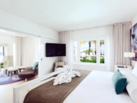 Azul Beach Resort Negril โรงแรมในเนกริล