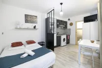 Le Petit Miami Hotels in Yutz