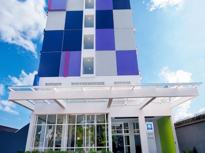 Ibis Budget Semarang Tendean