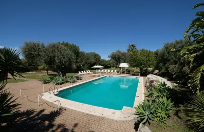 Isola Charm B&B - A Historic Villa Near Punta Del Pero Beach Hotels in Plemmirio