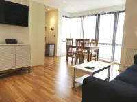 Western Gate - Luxury 2 Bed Downtown Apartment