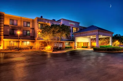 Courtyard Memphis Germantown Hotels in Germantown