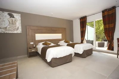 레 바스티데스 뒤 가포 Le château Forbin 주변 호텔