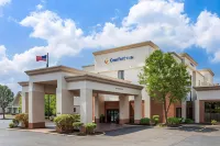 Comfort Inn, Cleveland South - Richfield Hotel di Richfield