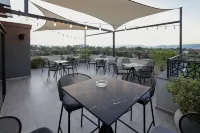 Nest Suites Hotels in Petrovec