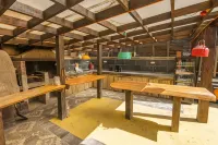 Sirena Insolente Suites - Hostels