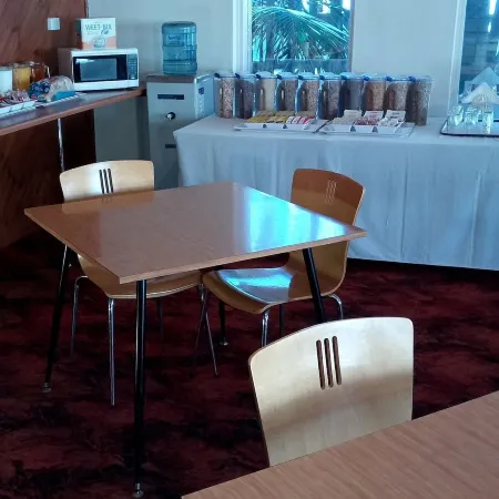 Millicent Motel Отели в г. Миллисент