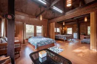 Tharnthong Lodge - Bãi đậu xe