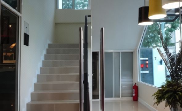 The Arni Sukhumvit 101